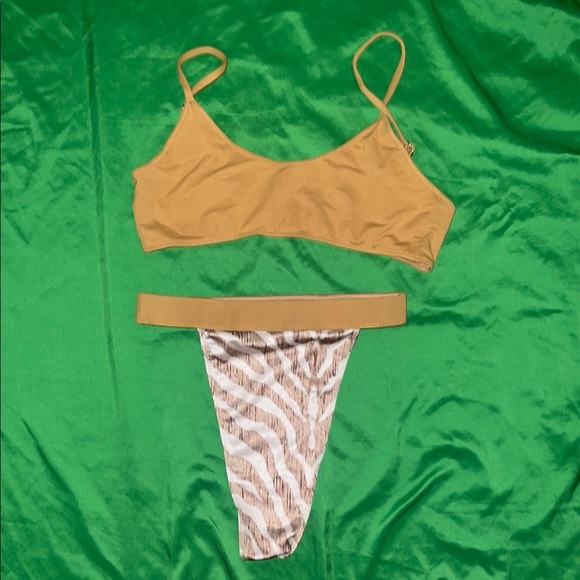 Icon Swim Brown and Zebra Print Bikini Set size Medium - Picture 1 of 5